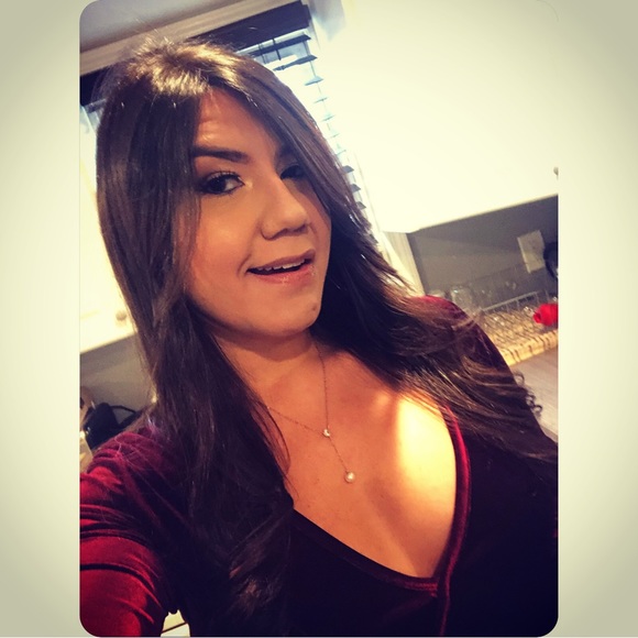 Meet your Posher, Kelly - Picture 5 of 5